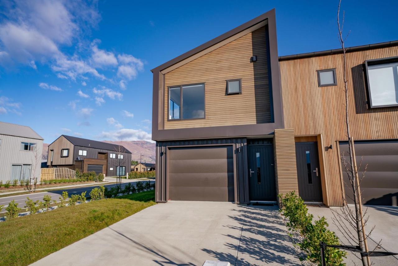 Wanaka Wonder - Wanaka Holiday Home Exterior foto